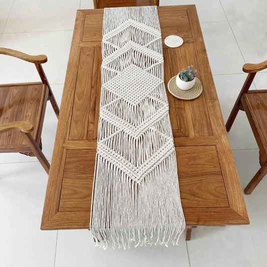 Kalimati - Macrame Table Runner Dune